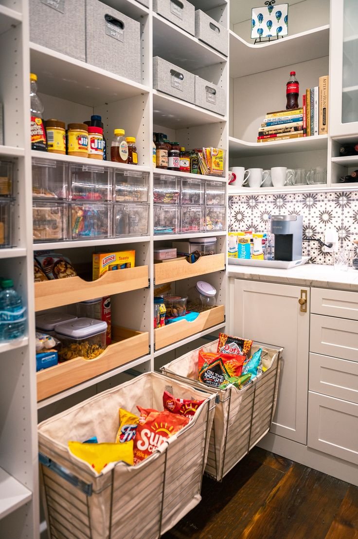 Custom Kitchen Pantry Design